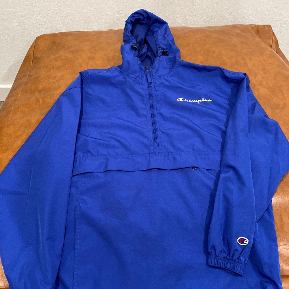 Men’s Champion windbreaker pullover size Medium